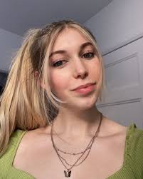 Raphaëlle Bisson (@raphaelle_bisson) • Instagram photos and videos