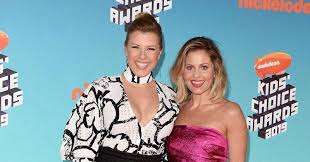 Jodie Sweetin Says Candace Cameron Bure 'Challenges' Her