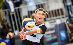 Madison witt and sister mckenna thibodeau are on the far side of the net. Kgo9f3e3custlm