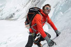 It was no mystery then, either for ueli steck to be on nuptse or for him to die there. Ueli Steck Gelingt Die Solo Erstbegehung Der Annapurna Sudwand