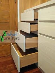 Nah, berikut ini ada 60 ulasan terkait berbagai model lemari pakaian yang bisa kamu pilih dengan mudah. Pin Di Fokusfurniture Com Kitchen Set Lemari Custom Furniture