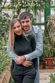 Listen to music from liviu teodorescu like muzele (feat. Liviu Teodorescu Primul Interviu AlÄƒturi De Iubita Lui Iulia Mi A Dat BÄƒtÄƒi De Cap È™i M A FÄƒcut SÄƒ SufÄƒr Flash News Revista Viva Ro