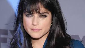 Dark Horse' plays irony well