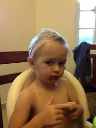 How To Get Bath Or Shower Time With Stitches Or Staples In The Head Tear Off 2 Sections Of Glad Press N Seal Plastic Wrap Shower Time Bath Or Shower Baby Face