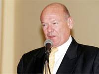 Robin Hood Investor Deal Crumbles