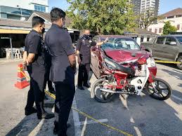 The accident happened on a service transporting passengers from the resort town of stresa up the nearby mottarone mountain in the region of piedmont. Drink Driver In Kuantan Crashes Into 22 Year Old And Travels 1 5km With Bike Stuck To Car