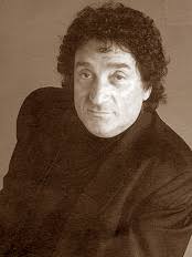 Tony dallara was born on june 30, 1936 in campobasso, molise, italy as antonio lardera. Tony Dallara Biografia Canzoni Storia E Vita