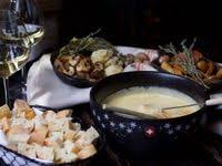 Cheese Fondue In 2020 Food Vanilla Bean Ice Cream Juicing Lemons