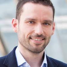 We are looking for a new Bar Tender