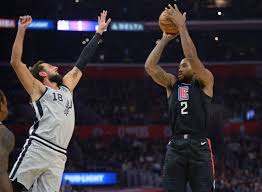 Check out our kawhi leonard hands selection for the very best in unique or custom, handmade pieces from our shops. Nba Roundup Leonard Clippers Hand Spurs 1st Loss Of Season Reuters Com