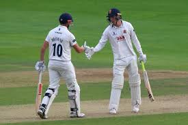 Последние твиты от dan lawrence(@danwlawrence). Browne And Lawrence Combine To Put Essex In The Driving Seat Against Yorkshire Echo