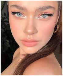 Sometimes You Will Never Know The Value Of A Moment Until It Becomes A Memory Makeup Inspiration Makeup Looks Natural Makeup