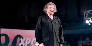 Michail mikis theodorakis was a greek composer and lyricist credited with over 1,000 works. Ck Ocvhycyyugm