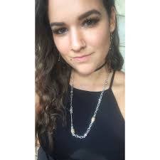 Renee Signore's Instagram, Twitter & Facebook