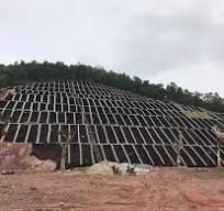 Chống xói lở bề mặt mái dốc bằng Geocell đổ đất trồng cỏ ...
