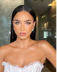 Amanda Heiner's Instagram, Twitter & Facebook