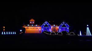 2020 Best Christmas Lights And Holiday Light Shows In Chicago S Suburbs