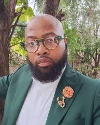 Joseph Roach, JP (@iamyosefroach) • Instagram photos and videos