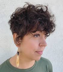 Short blonde hairstyle for women over 40. 50 Best Haircuts And Hairstyles For Short Curly Hair In 2021 Hair Adviser