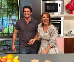 Isto porque joão cardoso, o marido da apresentadora, faz anos. Tania Ribas De Oliveira Surpreendida Com Visita Do Marido No Programa