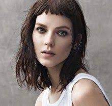 With medium length hair, you can style it just like longer locks by. Pin By Chantal Freeman On Fringe Medium Hair Styles Short Hair Styles Short Hair With Bangs
