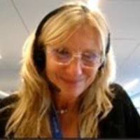 Melanie Kirschner's Instagram, Twitter & Facebook