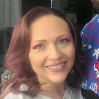 Melissa Hedstrom's Instagram, Twitter & Facebook