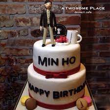 And so the birthday celebration for lee min ho begins. Fans Of Lee Min Ho On Twitter Leeminho S Birthday Cake From Twosome Place Happy28thbirthdayleeminho Pic Via Twosome Place Fb Http T Co Qtsyvswt9u
