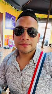 Laila Robles Oficial