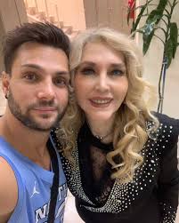 Con Nicola Porcella, en el programa !Que Buena hora ! Con Omar Fierro y  Michel Vieth. 🙏🏻♥️