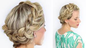 Proof that halo braids are still having a moment. A Fat Halo Braid Twist Me Pretty