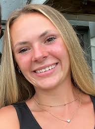 Hannah Barnard's Instagram, Twitter & Facebook