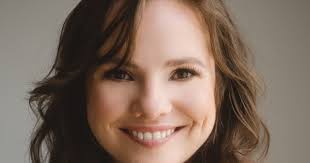 Study shows internal comms pros are underpaid and…