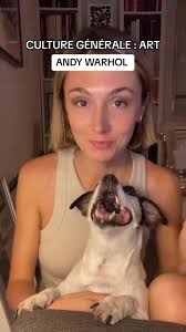 Andy Warhol : Figure Émblématique du Pop Art