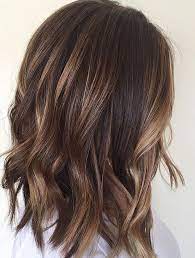 Brunettes Or Ladies With Dark Brown Hair Can Adopt This Idea To Get The Balayage You Need To Light Brown Hue Around Balayage Frisur Bob Frisur Haare Balayage