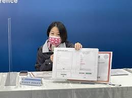 Bowtie為你逐一講解。 香港購入了哪幾種疫苗？ 即睇保護率及副作用 3款疫苗技術之分別 誰人不適合接種？ 免費接種計劃 bowtie 保險提供保障嗎？ 疫苗接種保障基金索償細節及保額. Kgtzlbrk2ny8rm