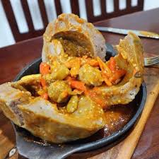 Siapa yang disini doyan bakso? Hobi Kulineran Ini 10 Rekomendasi Tempat Makan Bakso Lava Di Indonesia Yang Rasanya Mantul Abis 2020