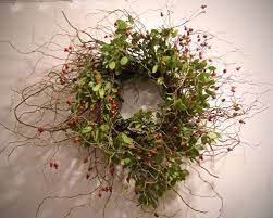 Wreaths Flower Arrangements Funeral Flowers Wreaths And Garlands