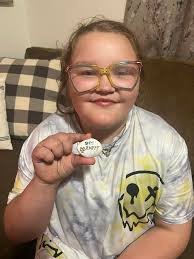 Hiding rocks in Arden apartment complex