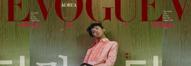 As a contemporary artist, he expressed'hope' as'lighting art' for the issue of'hope' in the september 2020 issue of from 26 countries. G Dragon El Regreso De Un Rey De La Moda A La Portada De Vogue Kpop Lat