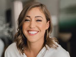 Clare Miller's Instagram, Twitter & Facebook