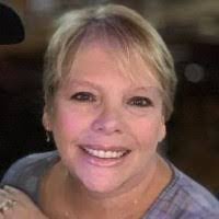 Michelle Krajewski's Instagram, Twitter & Facebook