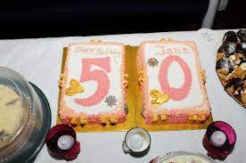 Quel 50 che vedi sulla tua torta non sono gli anni, ma un limite di velocità: Torte Di Compleanno 50 Anni Con Foto 16 892 Foto Inoltre Immagini Riguardo Candeline Su Genetliaco
