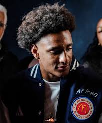 Please 🙏🏾🙏🏾🙏🏾🙏🏾🙏🏾 let's all take a moment to really pray for  Alija 🙏🏾🙏🏾🙏🏾 Heavenly Father, We come before you with heavy hearts,  placing Alijah in your loving hands. Lord, You are the