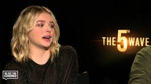 Exclusive Interview Chloe Grace Moretz And Alex Roe Talk The 5th Wave Hd Youtube
