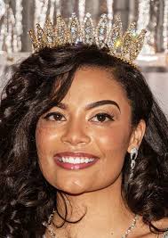 Jada Willis crowned Miss Benton Harbor