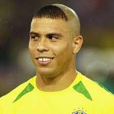 Ronaldo (ronaldo luíz nazário de lima, born 22 september 1976) is a brazilian footballer who plays as a striker for brazilian club corinthians. 23 Dez 1997 Jahr Ronaldo Luis Nazario De Lima Band Der Zeit