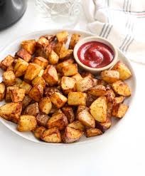 Crispy Air Fryer Potatoes Detoxinista Recipe In 2020 Air Fryer French Fries Air Fryer Recipes Healthy Red Potatoes