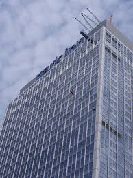 Bungee sprung von einem 60 meter hohen kran, top bewertungen von. Jumping Off A Building In Berlin