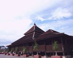 Masjid ini merupakan masjid tertua di malaysia yang masih asli berdiri di tempat asalnya. Masjid Tertua Di Tanah Melayu The Patriots